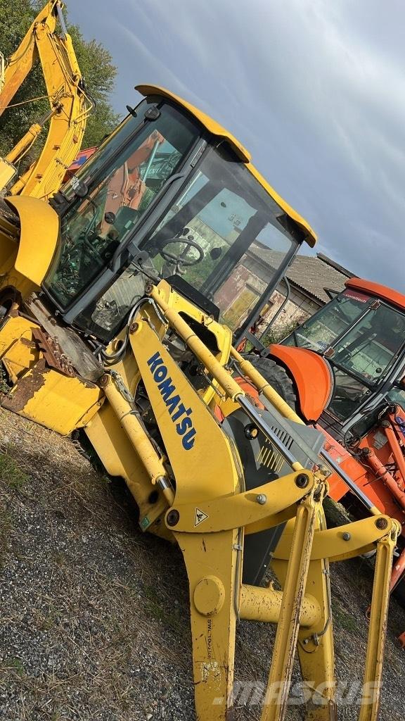 Komatsu WB 93 R Hydrauliikka