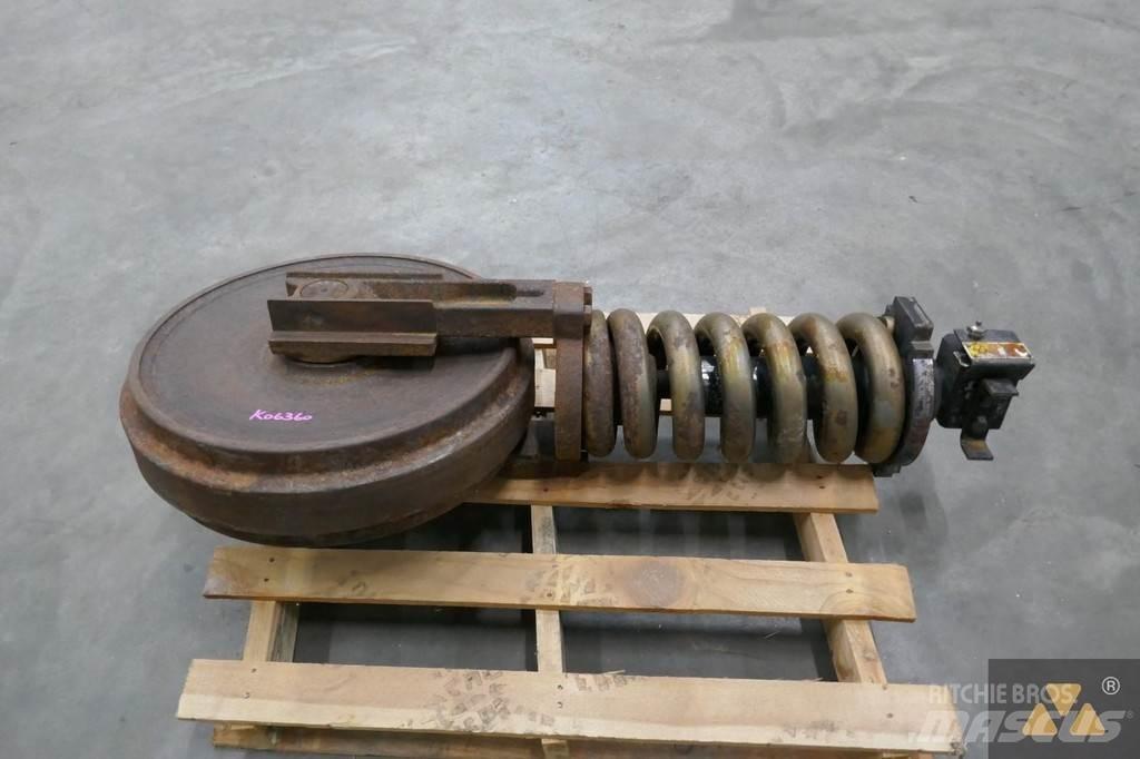 CAT 521-3234 Alusta ja jousitus
