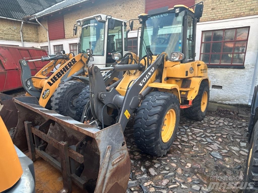 Volvo L 30 G Pyöräkuormaajat