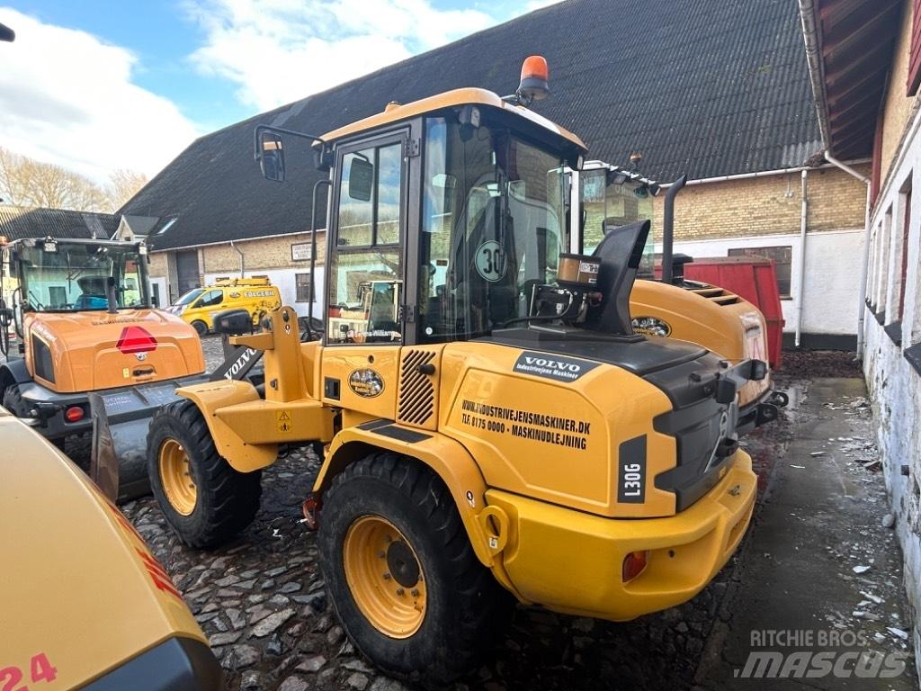 Volvo L 30 G Pyöräkuormaajat