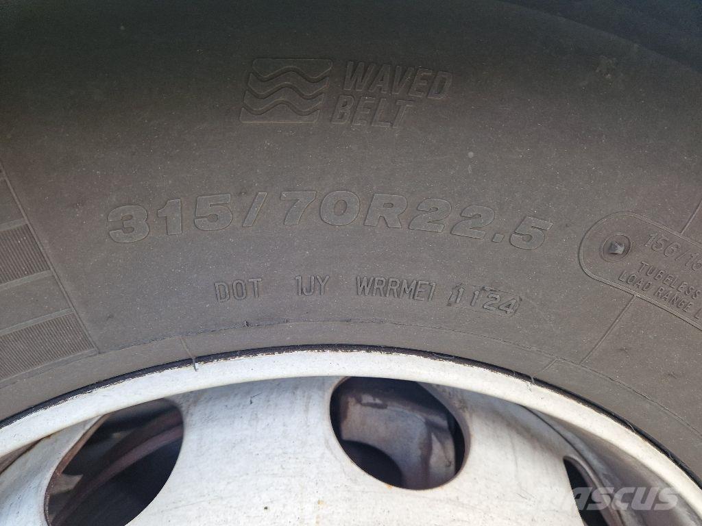 DAF XF 460 FTG Vetopöytäautot