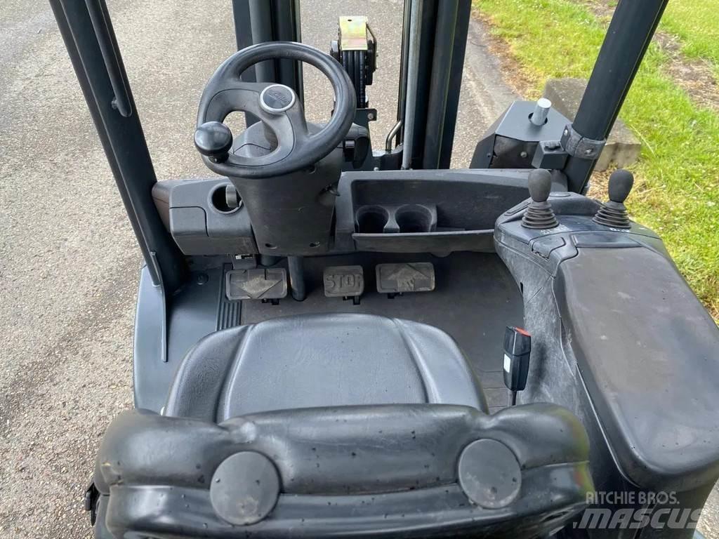 Linde H35T-02 Nestekaasutrukit