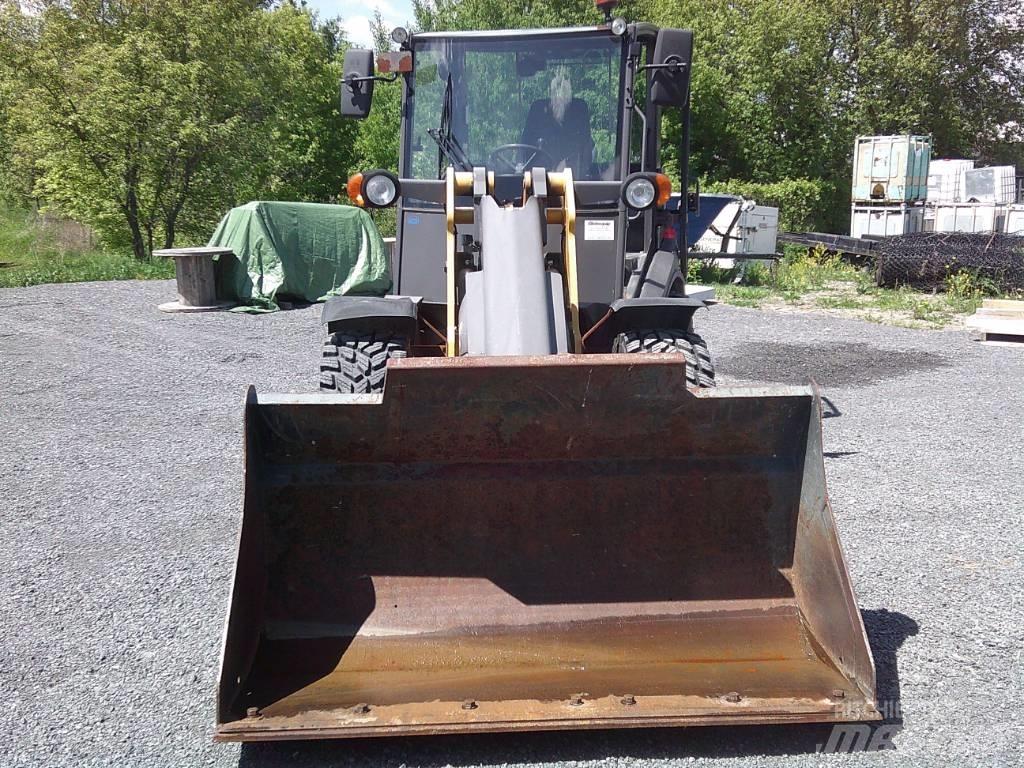 Mecalac AX 850 Pyöräkuormaajat