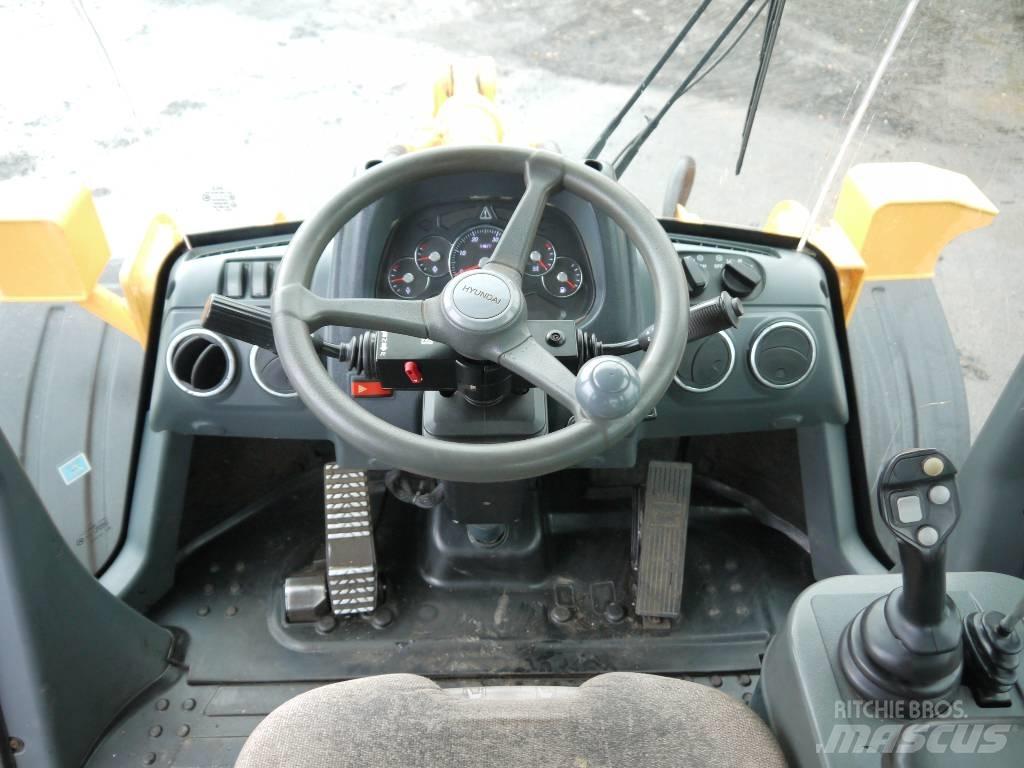 Hyundai HL 757-9A Pyöräkuormaajat