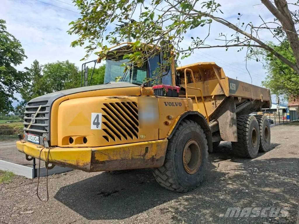 Volvo A 25 D Dumpperit