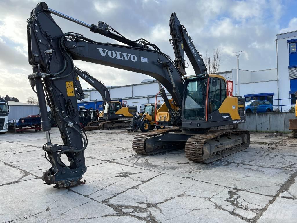 Volvo EC220EL Telakaivukoneet