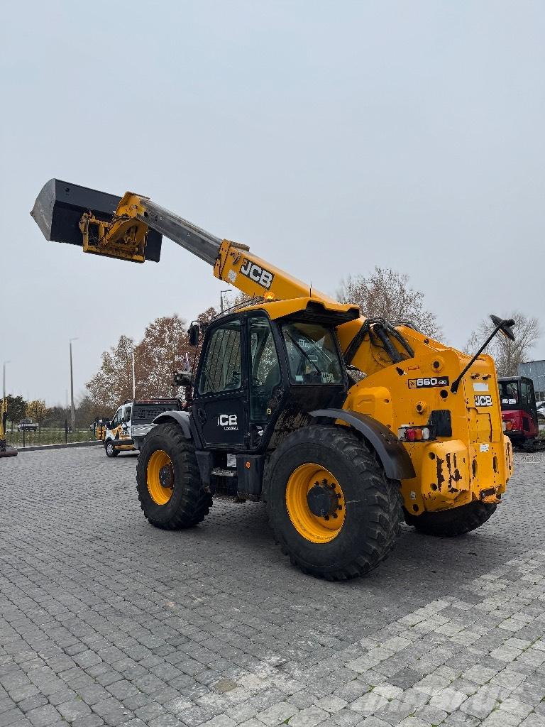 JCB 560-80 Maatalouskurottajat