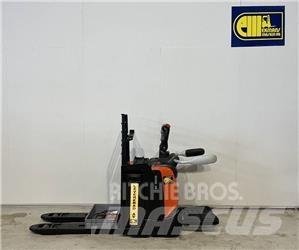 BT Truck LPE220 Lavansiirtotrukit ajotasolla