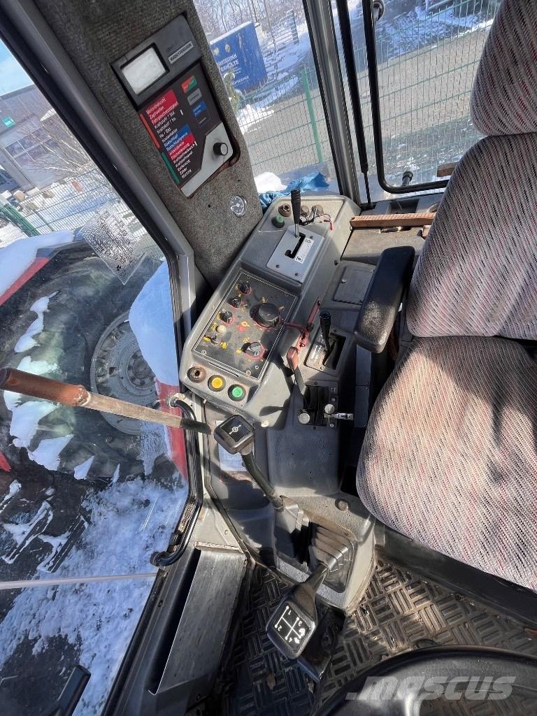 Massey Ferguson 3690 Traktorit