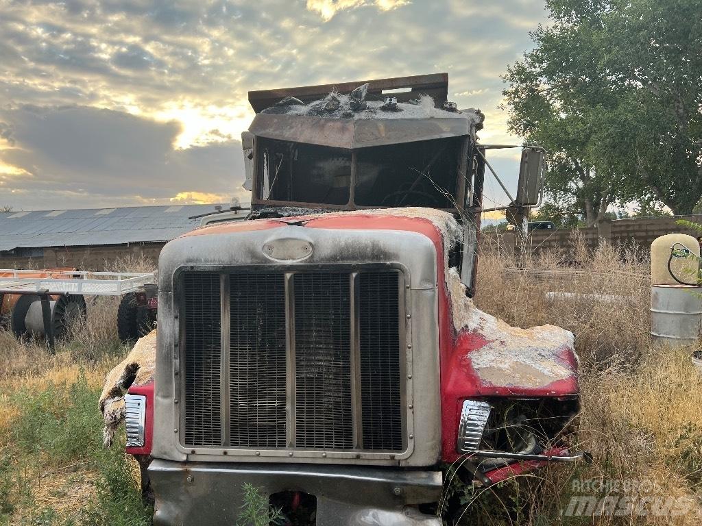 Peterbilt 377 Sora- ja kippiautot