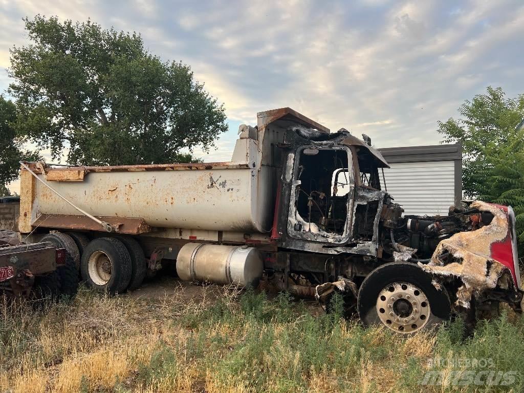 Peterbilt 377 Sora- ja kippiautot