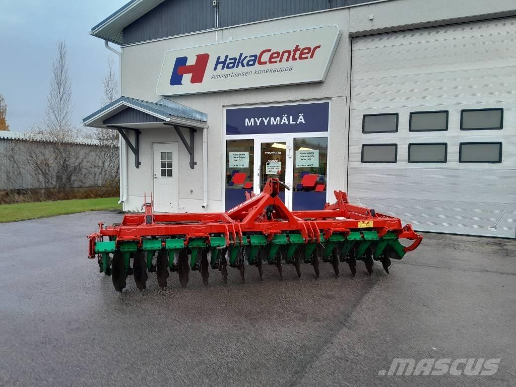 Agro Masz BT 40 Kiekkomultaimet ja lautasäkeet