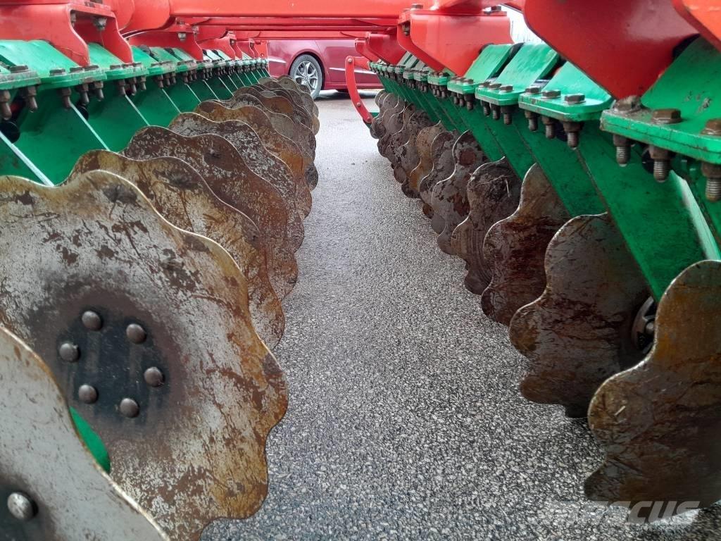 Agro Masz BT 40 Kiekkomultaimet ja lautasäkeet