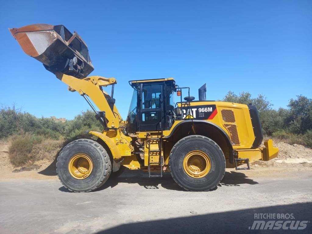 CAT 966 M Pyöräkuormaajat
