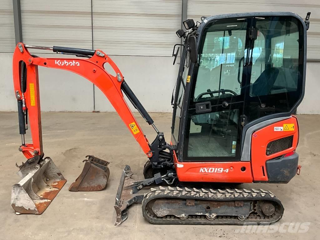 Kubota KX 019-4 Minikaivukoneet < 7t