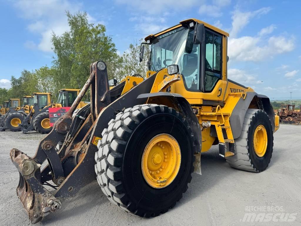 Volvo L 120 F Pyöräkuormaajat