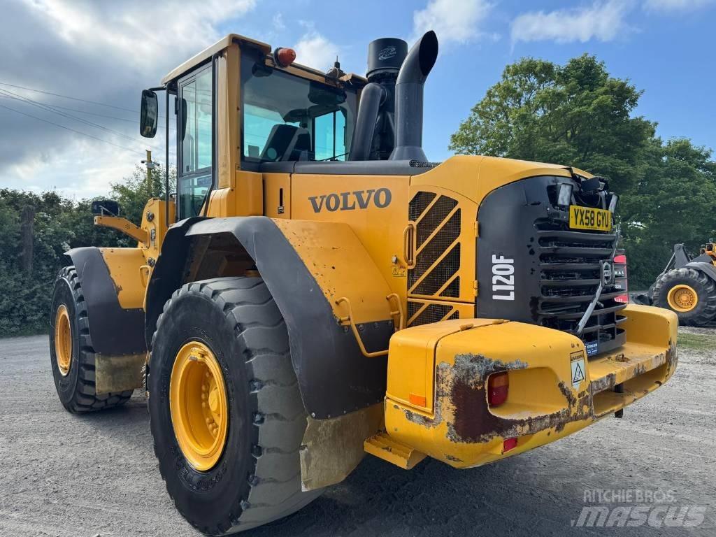 Volvo L 120 F Pyöräkuormaajat