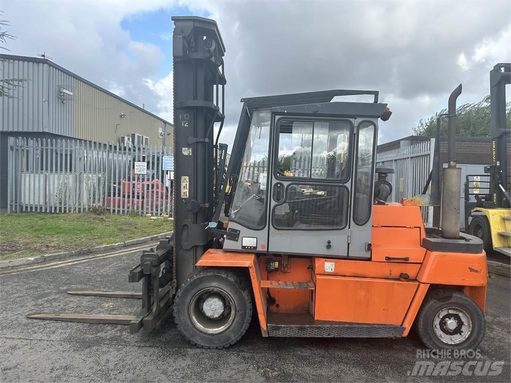 Kalmar DCD70-6 Dieseltrukit