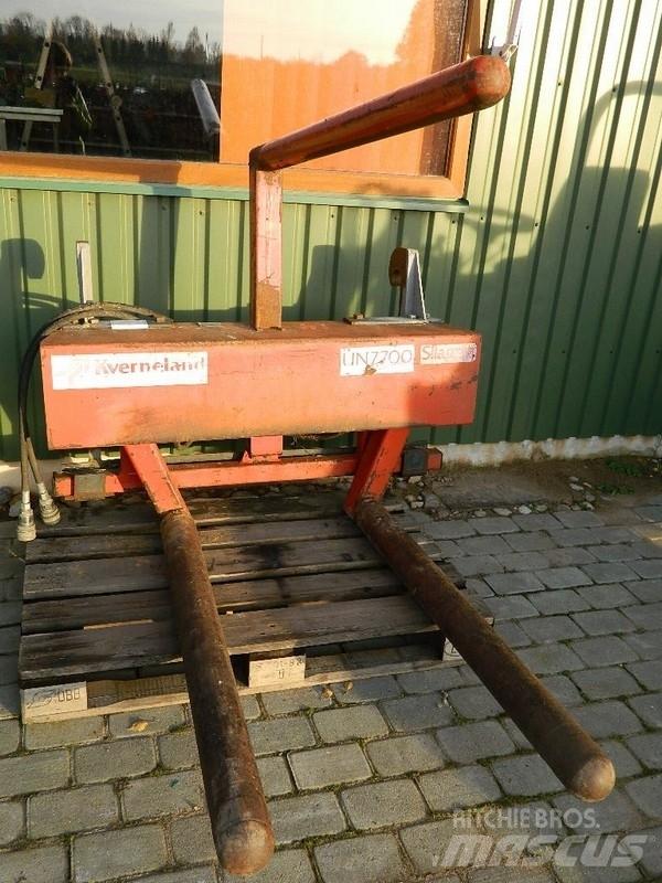 Kverneland UN7700 Maatalouskurottajat