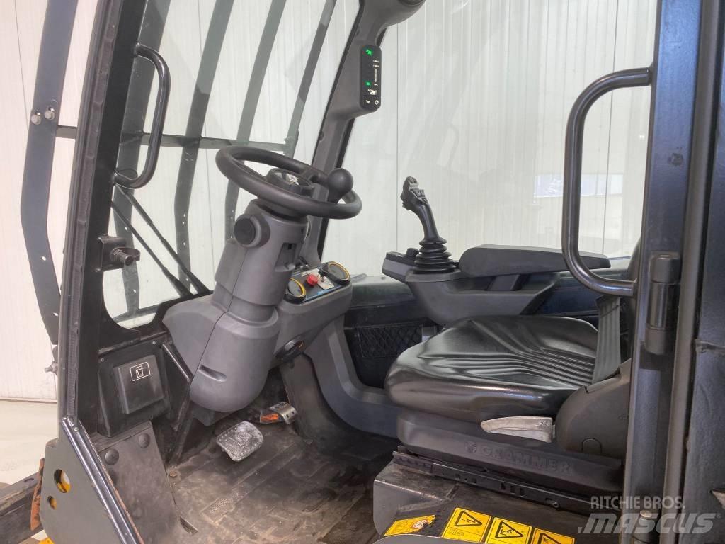 JCB TLT30-19E Sähkötrukit