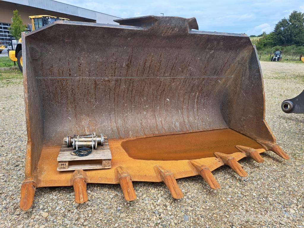 Volvo L220H Pyöräkuormaajat