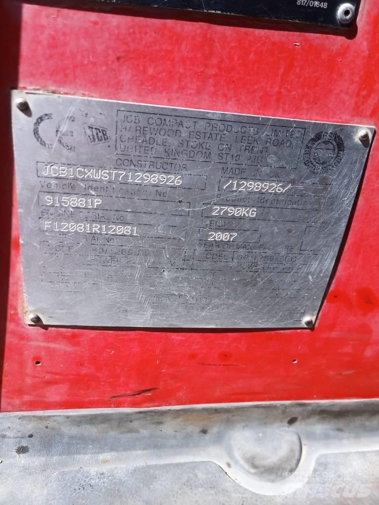 JCB 1 CX Kaivurikuormaajat
