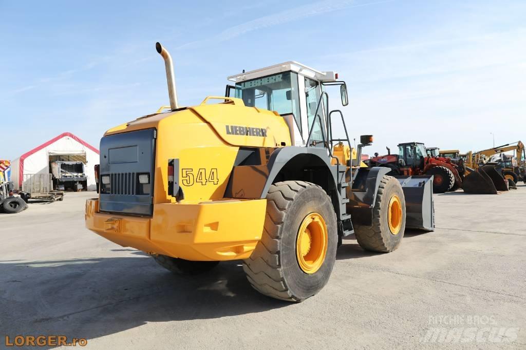 Liebherr L 544 Pyöräkuormaajat