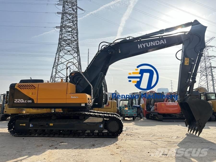 Hyundai R220LC-9S Telakaivukoneet