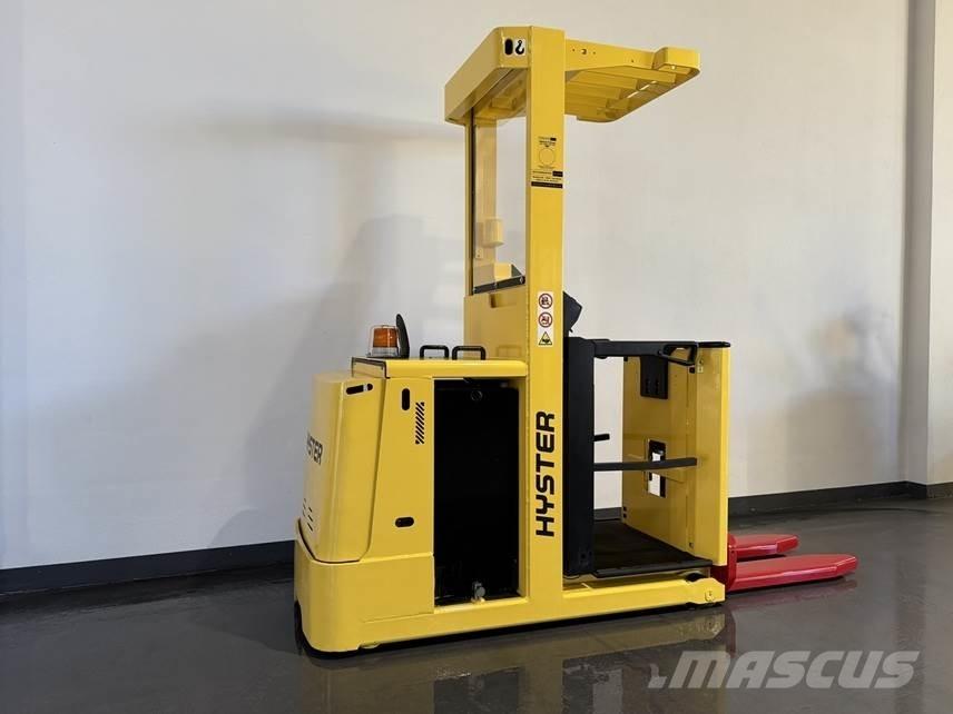 Hyster K1.0L-17SL Matalakeräilytrukit