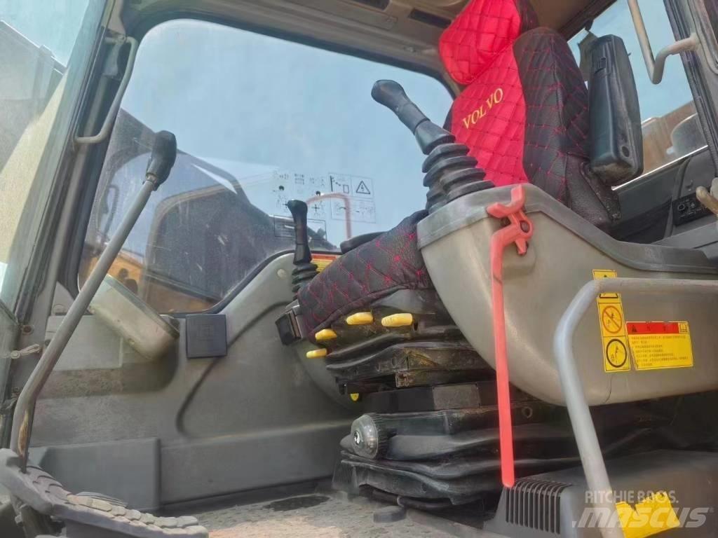 Volvo EC 210 Telakaivukoneet