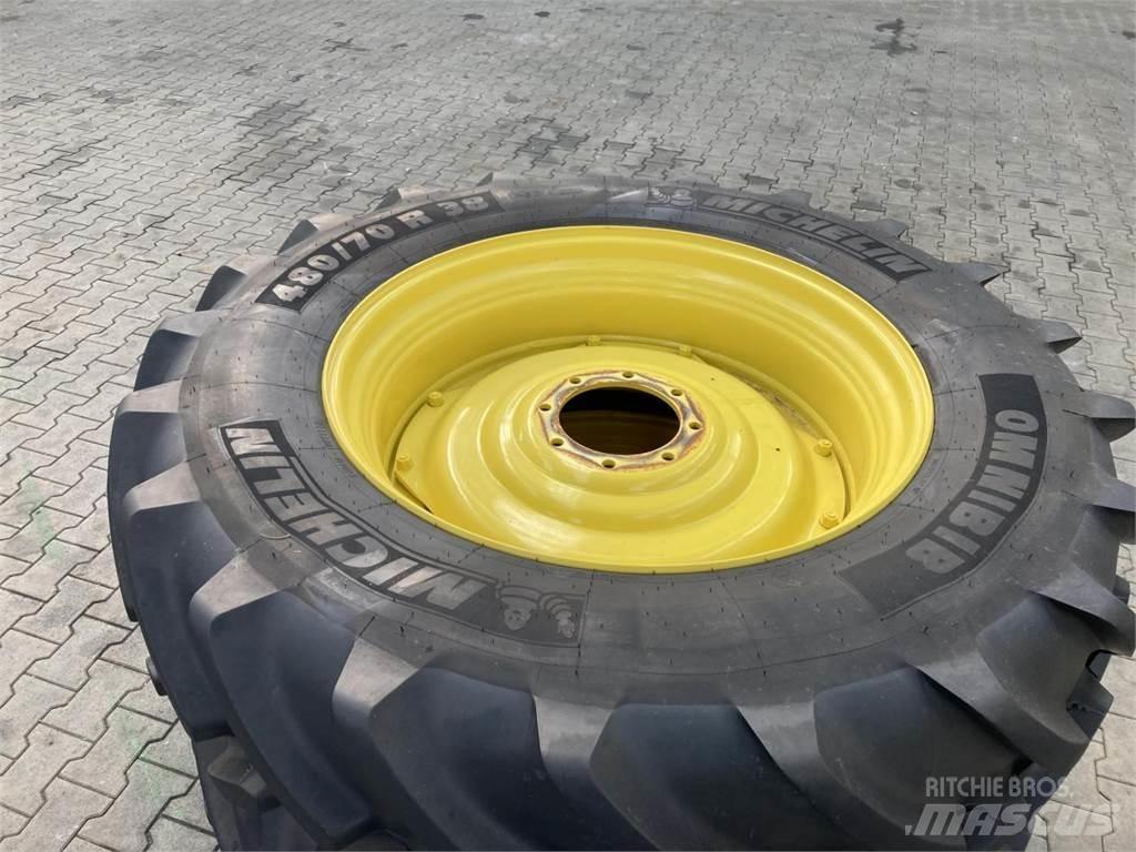 Michelin 480/70R38 Renkaat ja vanteet