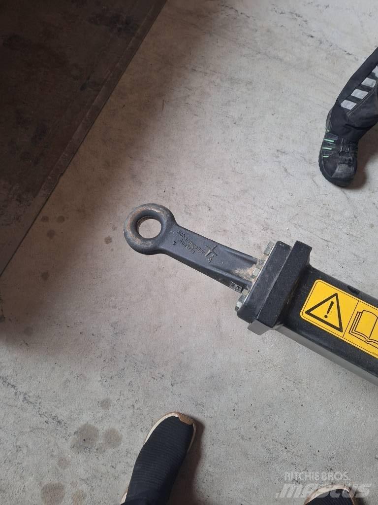 Potila Solver 700 Äkeet
