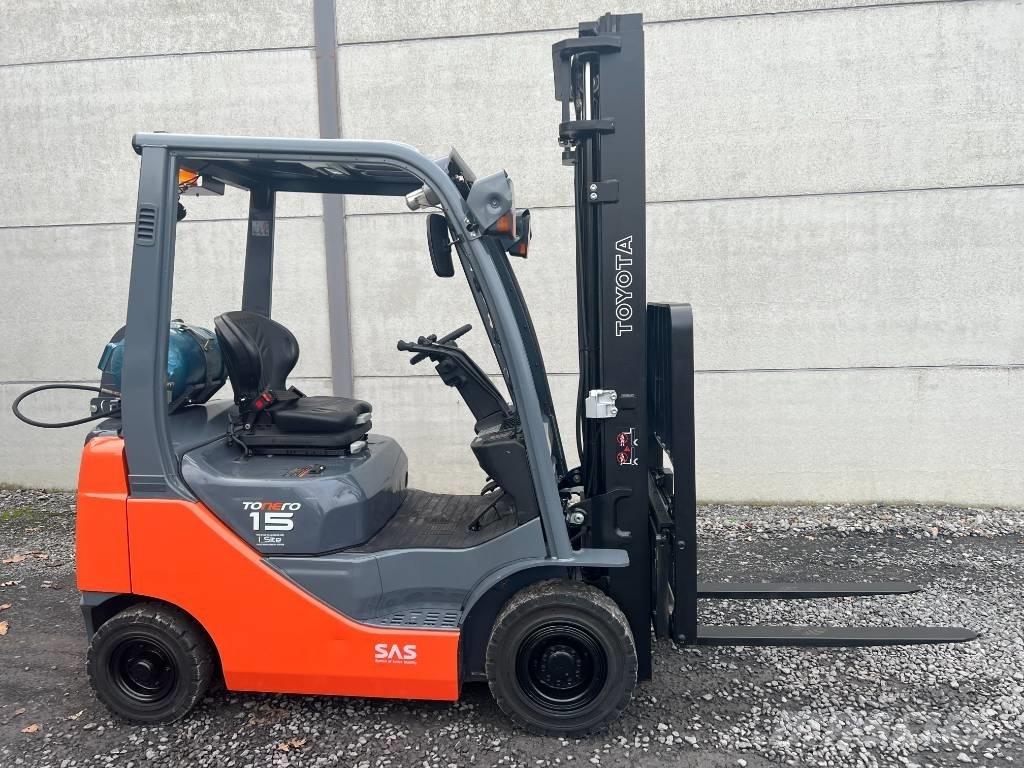 Toyota 02-8FGF15 Nestekaasutrukit