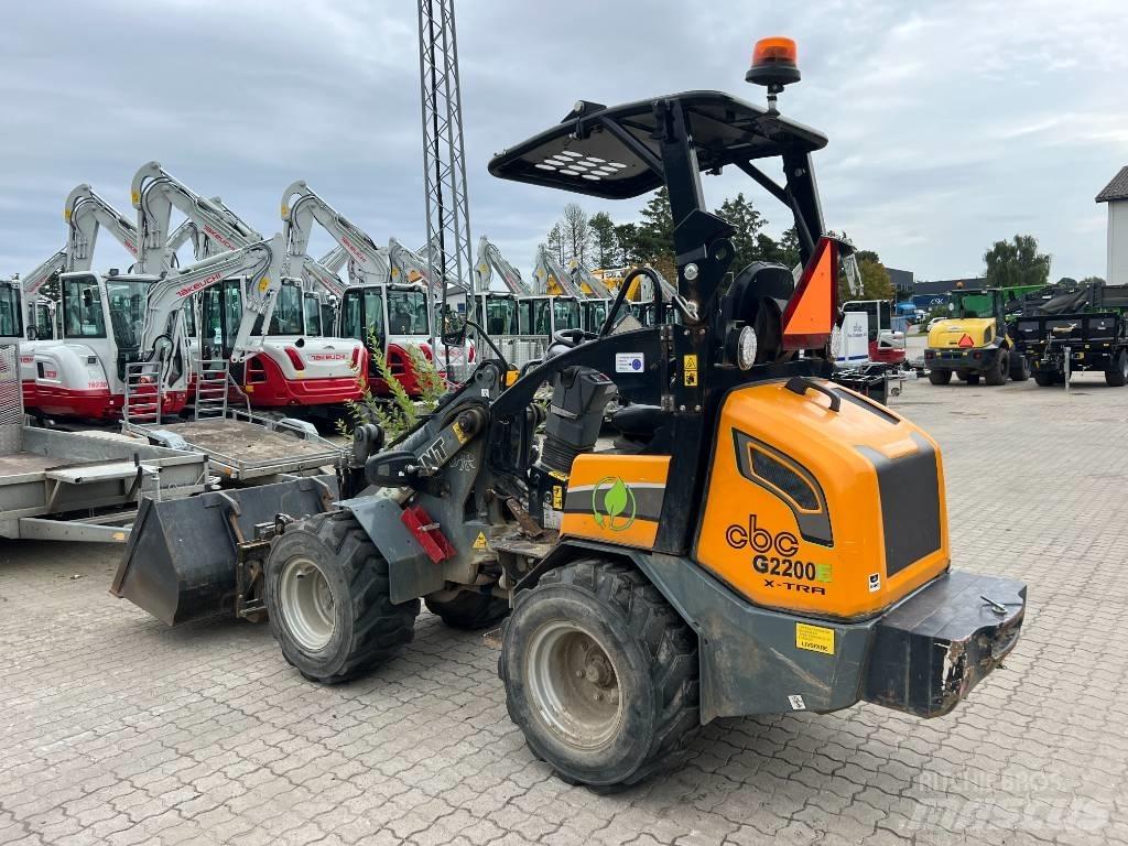 GiANT 2200E Pienkuormaajat