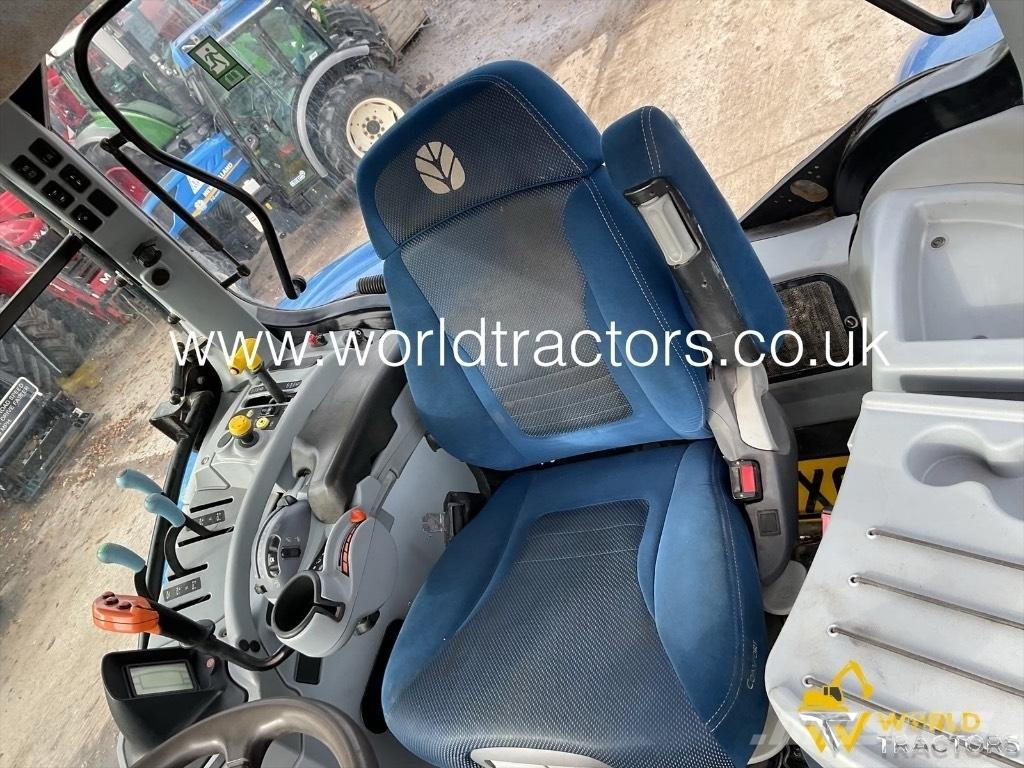 New Holland T 7.245 Traktorit