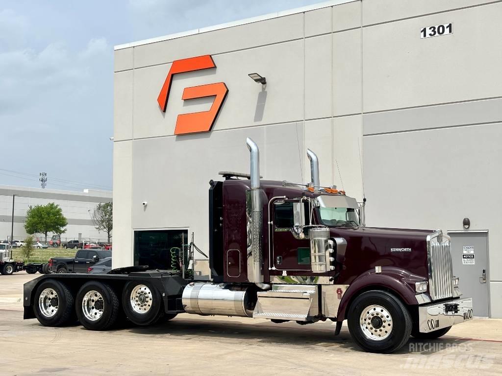Kenworth W 900 Vetopöytäautot