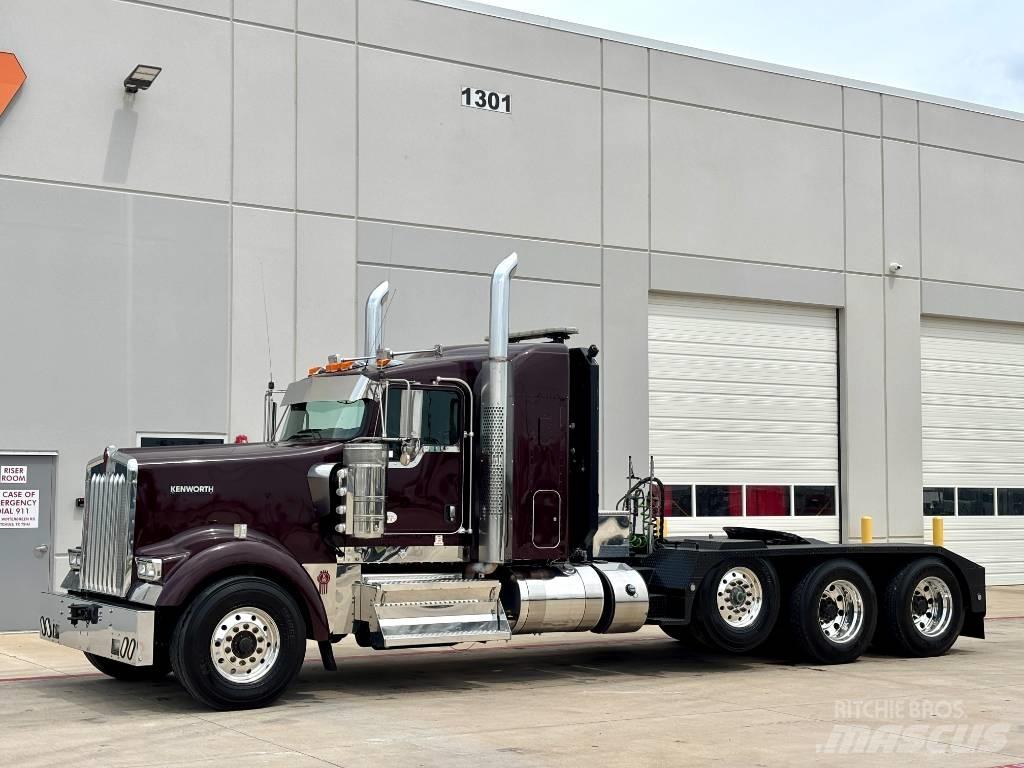 Kenworth W 900 Vetopöytäautot