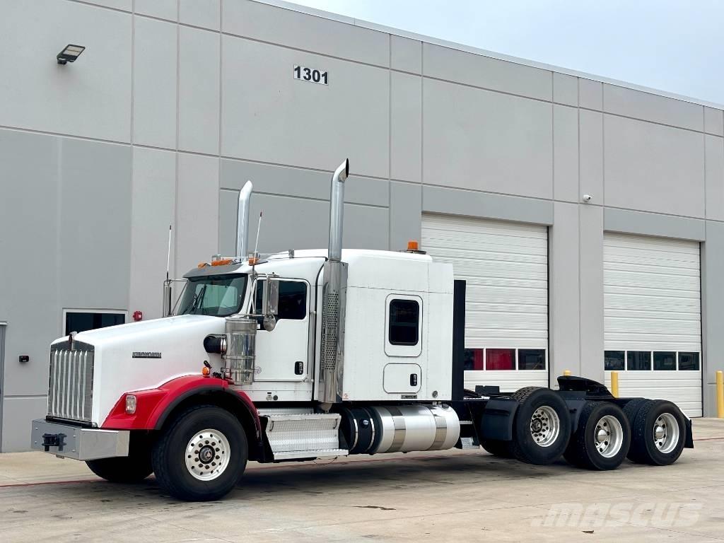 Kenworth T 800 Vetopöytäautot