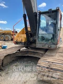 Volvo EC250E LR Telakaivukoneet