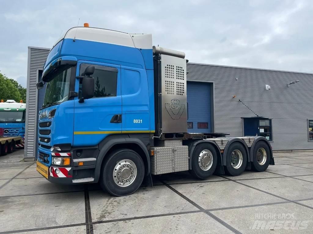 Scania R730 V8 8x4 Vetopöytäautot