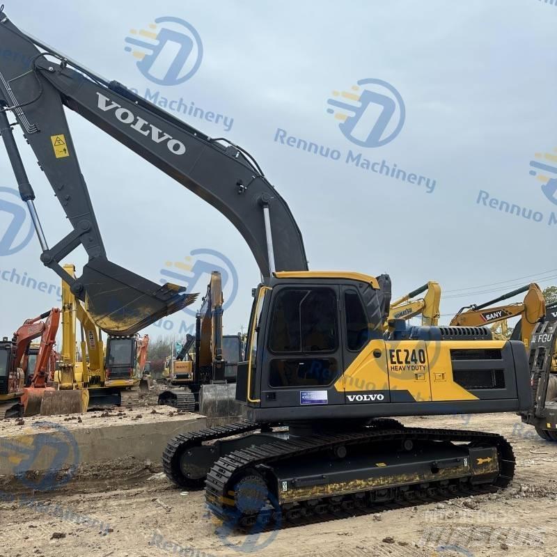 Volvo EC 240 D Telakaivukoneet