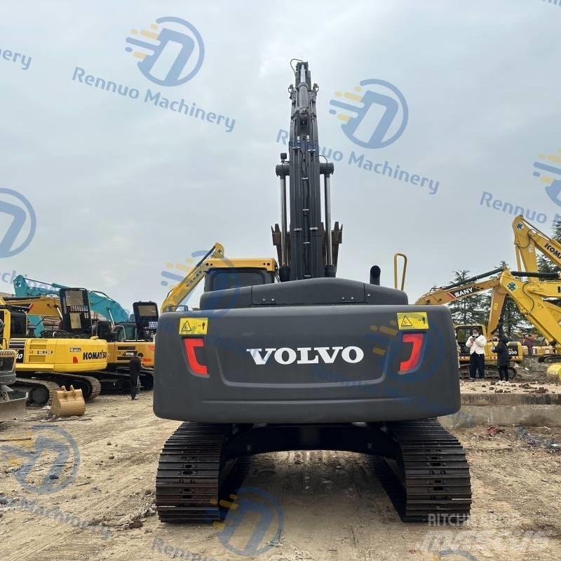 Volvo EC 240 D Telakaivukoneet