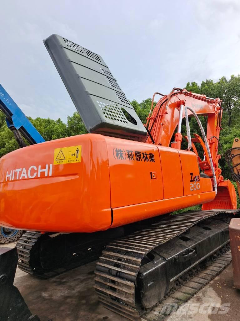 Hitachi EX 200-5 Telakaivukoneet