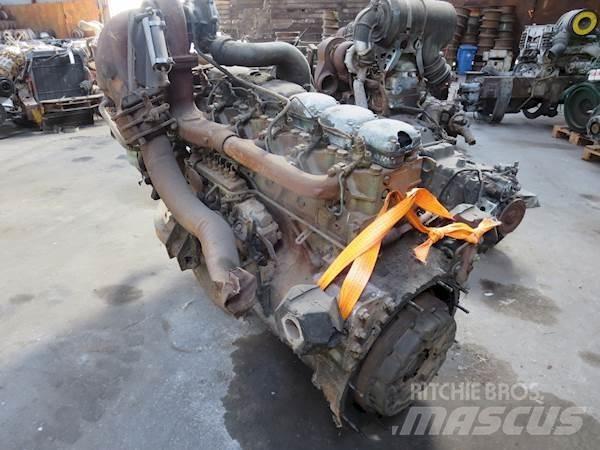 Volvo TD100A Moottorit