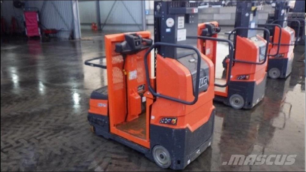 JLG DSP-M Korkeakeräilytrukit