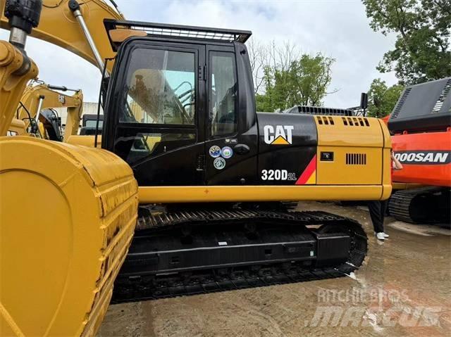 CAT 320 D Telakaivukoneet