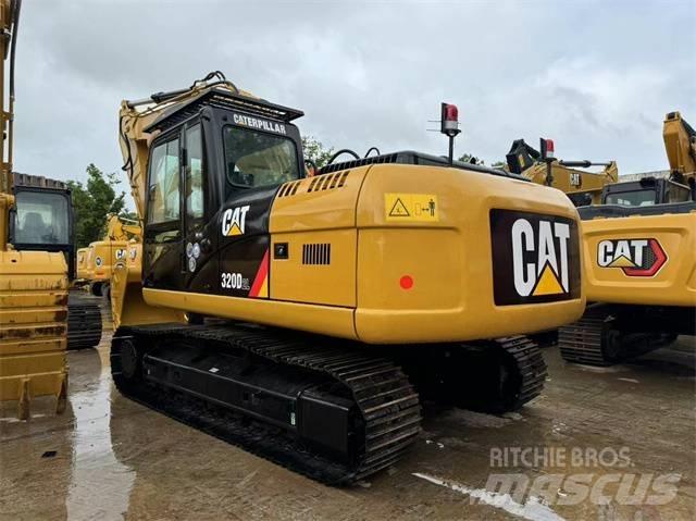 CAT 320 D Telakaivukoneet