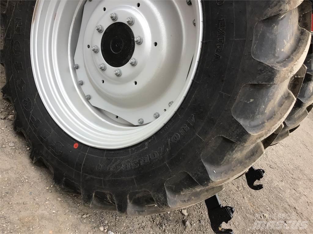 Case IH Luxxum 110 Traktorit
