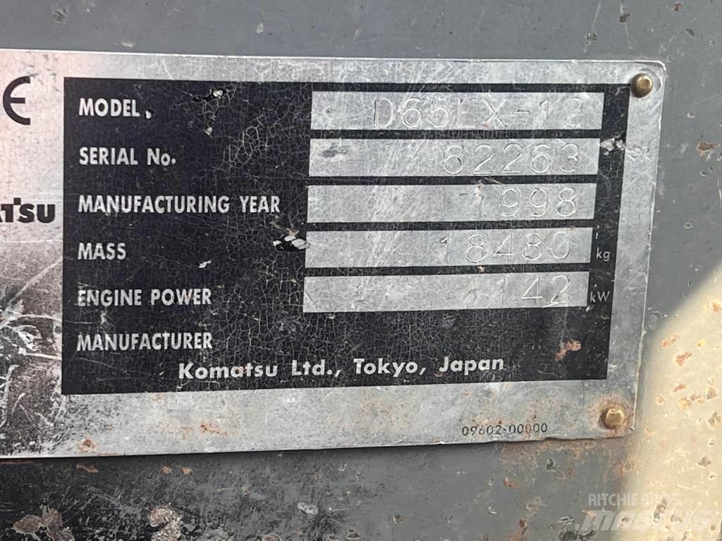 Komatsu D 65 EX-12 Telaketjupuskutraktorit