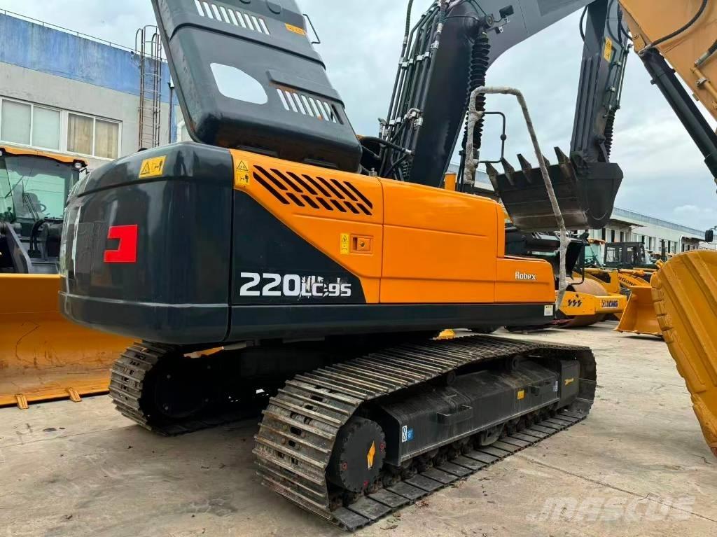 Hyundai R220LC-9S Telakaivukoneet